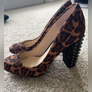 Jessica Simpson Pumps